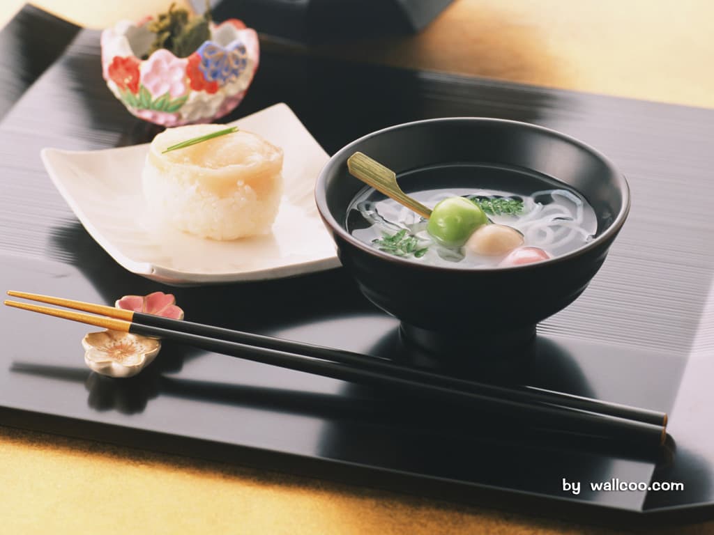 JAPANESE TABLE SETTING MANNERS